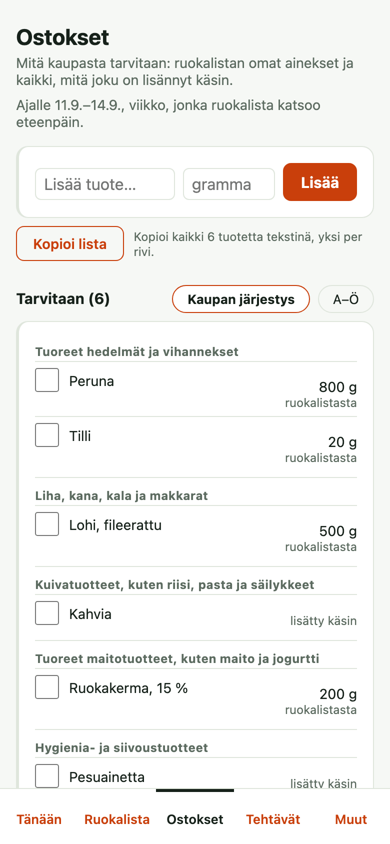 Kauppalista puhelimessa: kahvi ja pesuaine lisätty käsin, lohi, peruna, kerma ja tilli viikon reseptistä, ja lopussa kaksi ruokaa, joilla ei vielä ole reseptiä